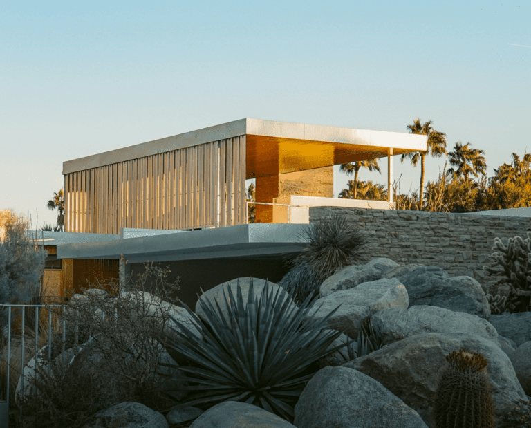 Architecture Demos 02 Posts 02
